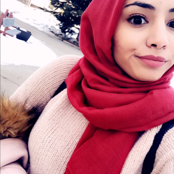 Meet your Posher, Heyam - Picture 1 of 1